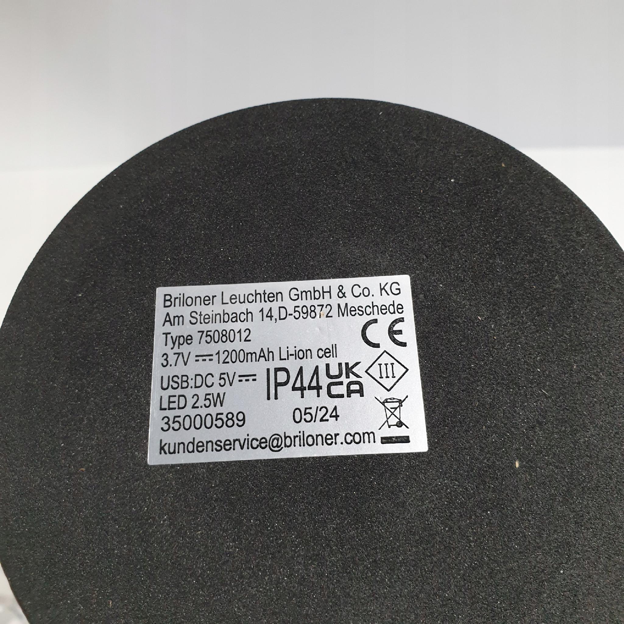 98789eb3816fc14630a6a80728b1a153
