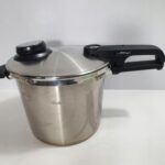 Szybkowar CiśnieniowyFissler Vitavit Premium, Srebrny, 6 litrów, średnica