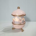 Lampka nocna One Fire różowy